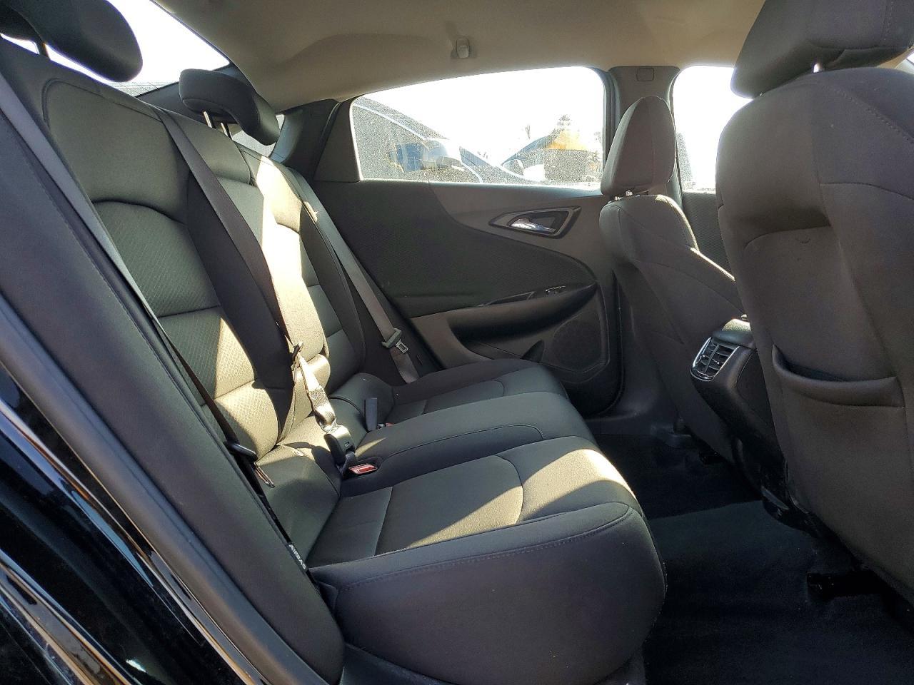 2023 Chevrolet Malibu Lt - zdjęcie 10