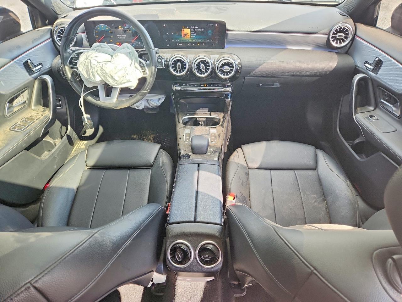 2020 Mercedes-Benz 220 - zdjęcie 8