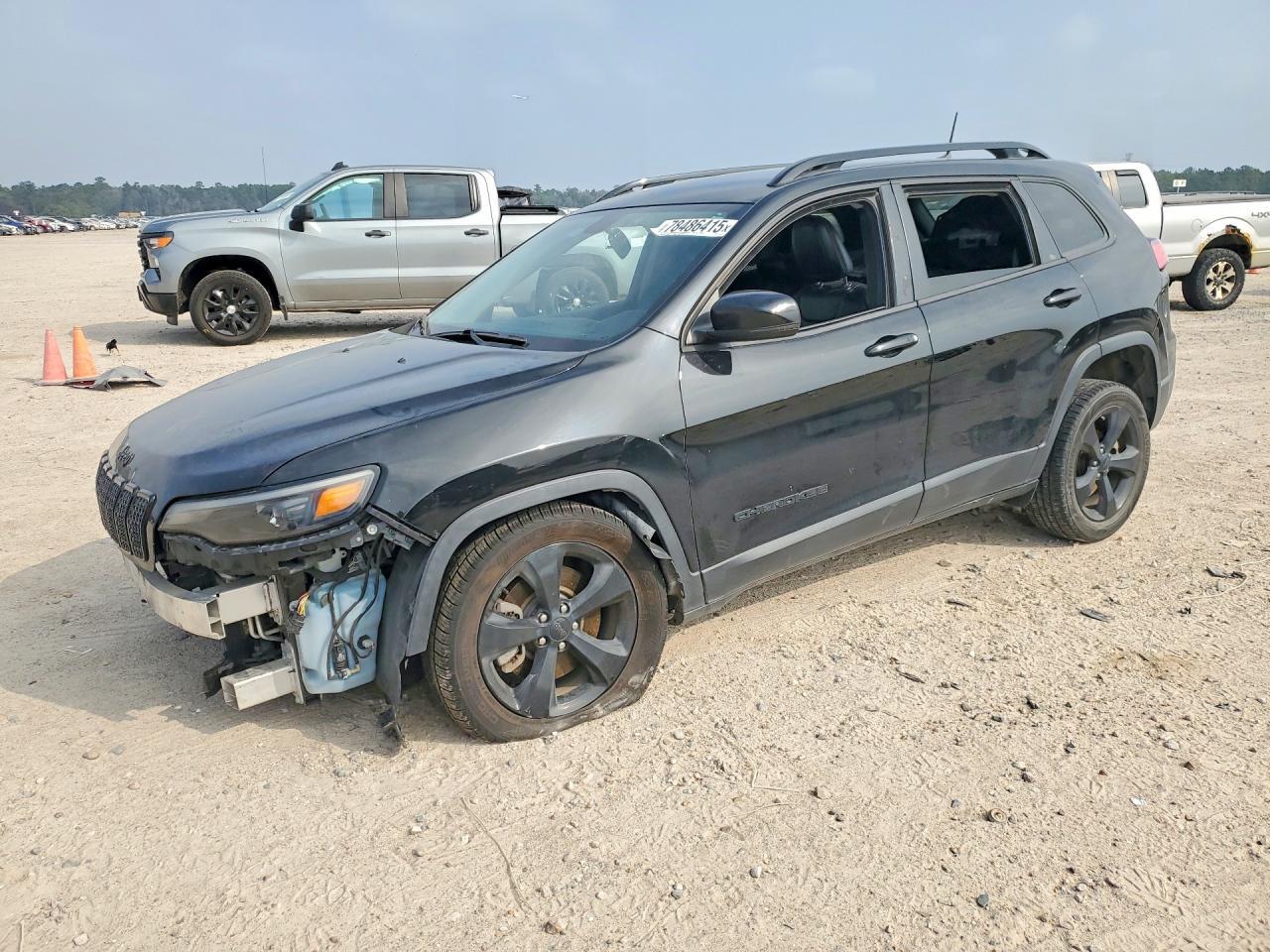 2019 Jeep Cherokee Latitude Plus - zdjęcie główne