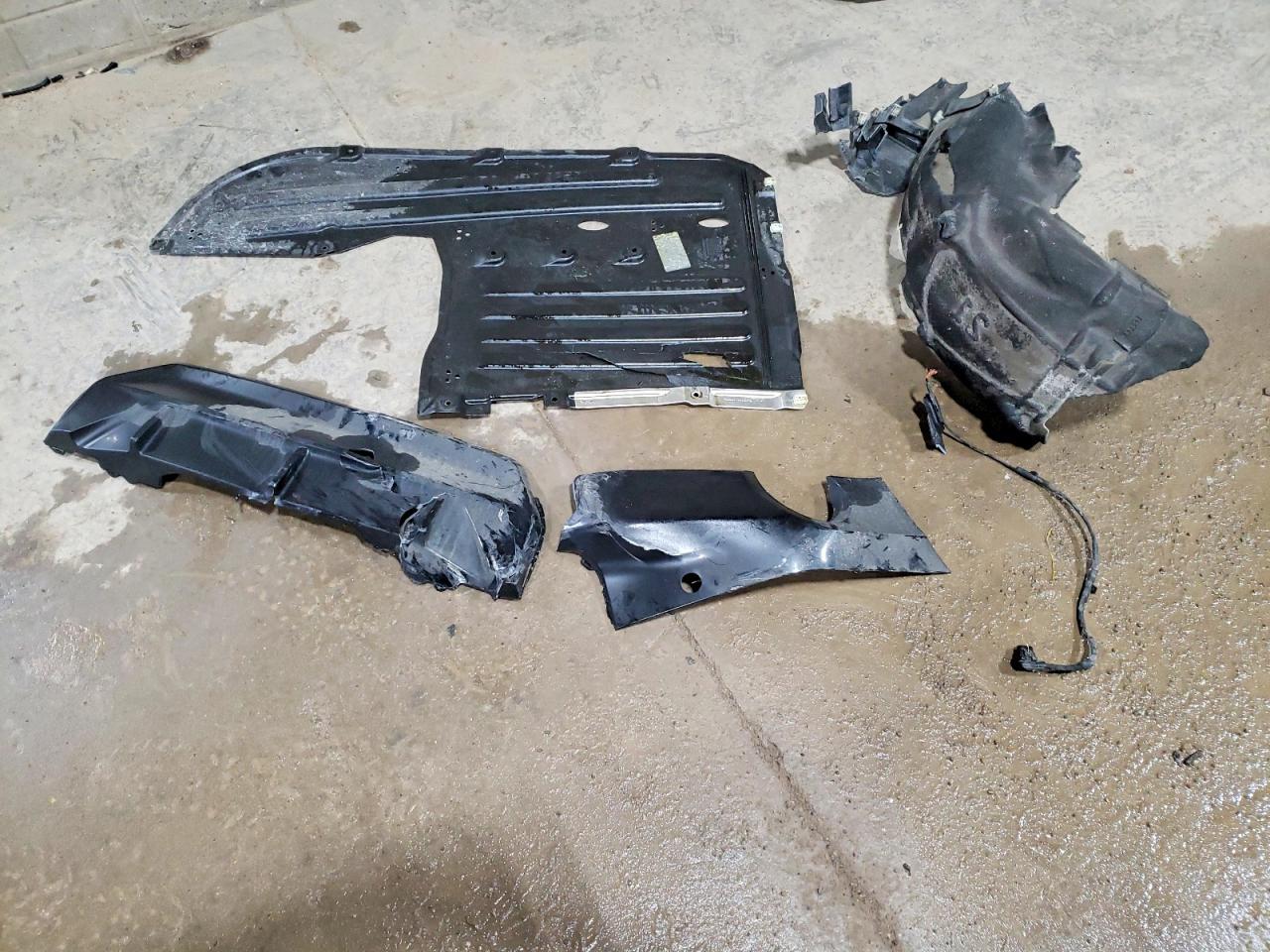 2024 BMW 230Xi - zdjęcie 12