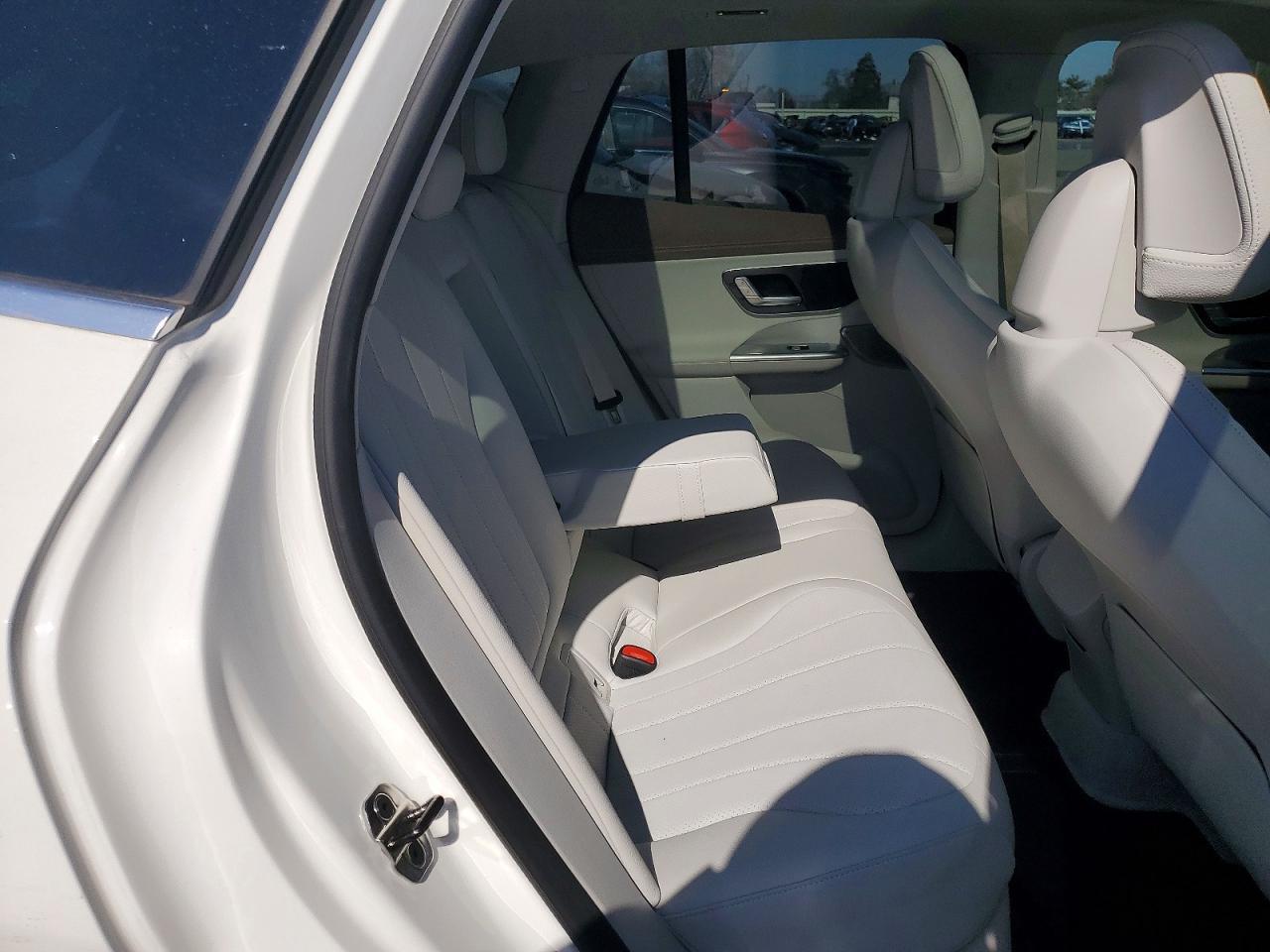 2023 Mercedes-Benz Eqe Suv 350+ - zdjęcie 10