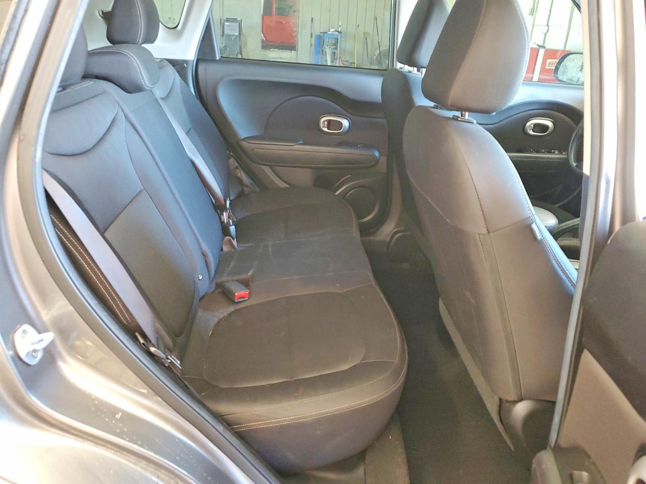 2016 Kia Soul - zdjęcie 11