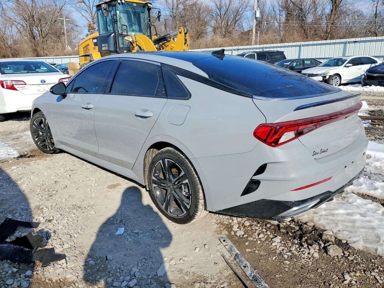 2024 Kia K5 Gt Line - zdjęcie 2