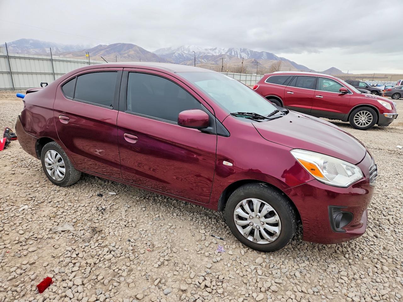 2017 Mitsubishi Mirage G4 Es - zdjęcie 4