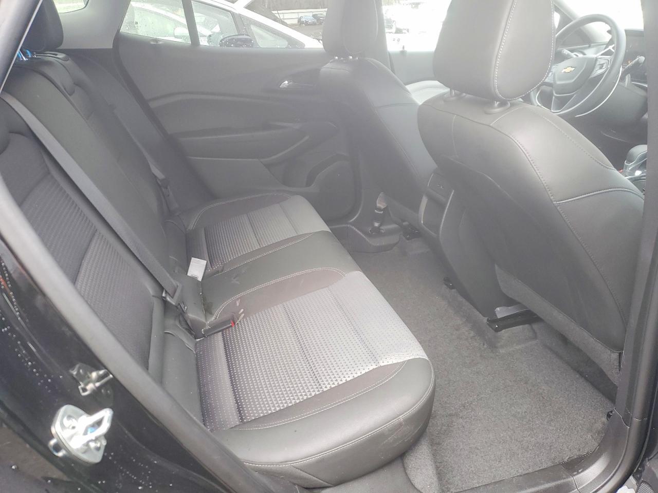 2025 Chevrolet Trax 1Lt - zdjęcie 11