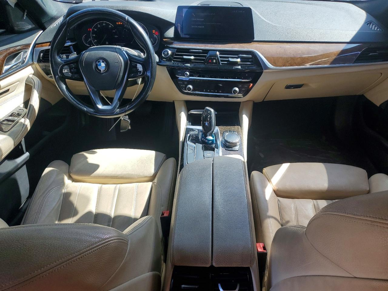 2017 BMW 530 I - zdjęcie 8