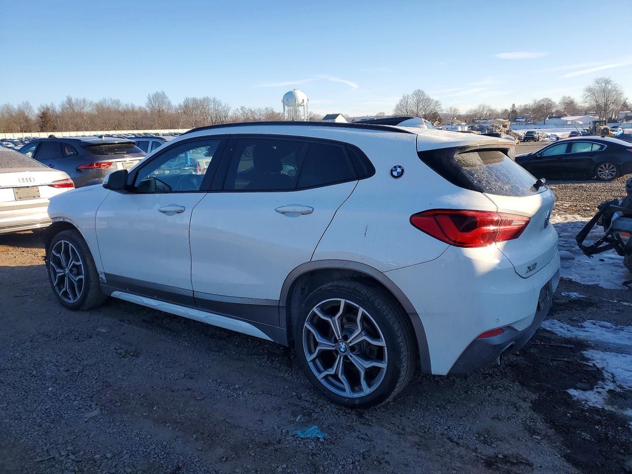 2020 BMW X2 xDrive28I - zdjęcie 2