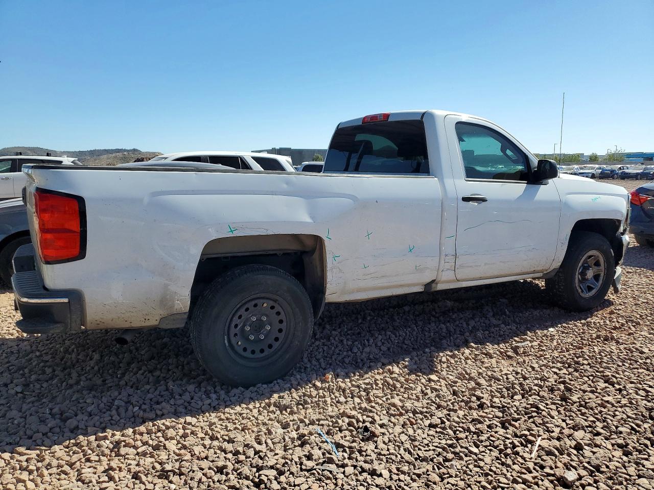 2017 Chevrolet Silverado C1500 - zdjęcie 3