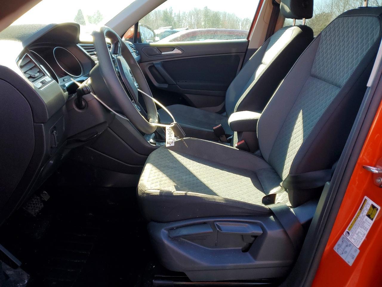 2019 Volkswagen Tiguan S - zdjęcie 7