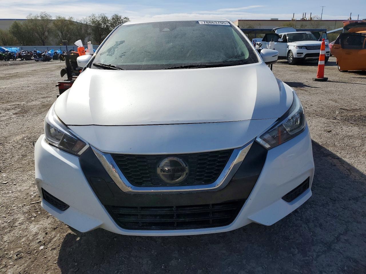 2020 Nissan Versa Sv - zdjęcie 5