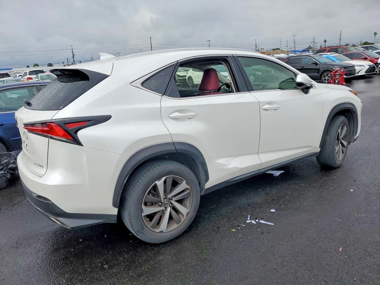 2020 Lexus Nx 300 Base - zdjęcie 3