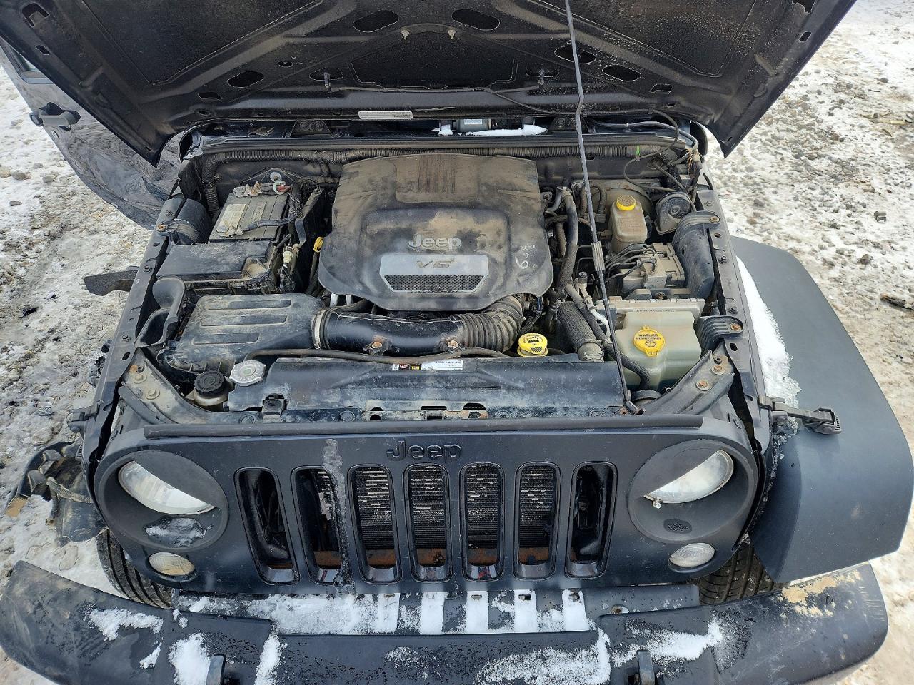 2014 Jeep Wrangler Unlimited Sport - zdjęcie 12