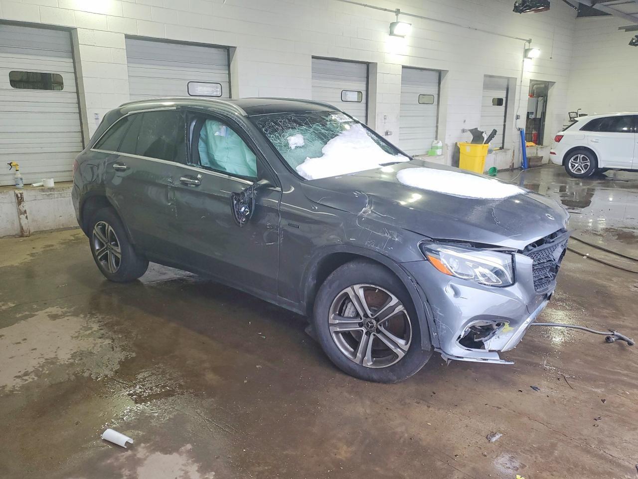 2019 Mercedes-Benz Glc 350E - zdjęcie 4
