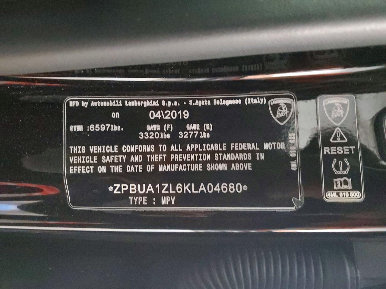 2019 Lamborghini Urus - zdjęcie 14