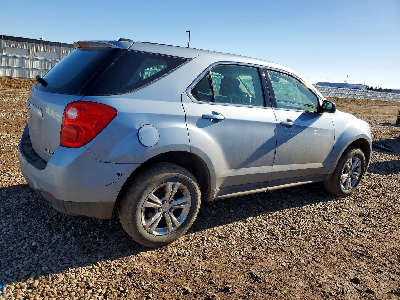 2015 Chevrolet Equinox Ls - zdjęcie 3
