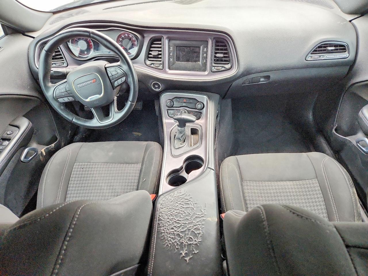 2016 Dodge Challenger Sxt - zdjęcie 8