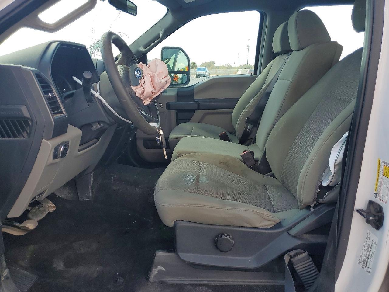 2020 Ford F250 Super Duty - zdjęcie 7