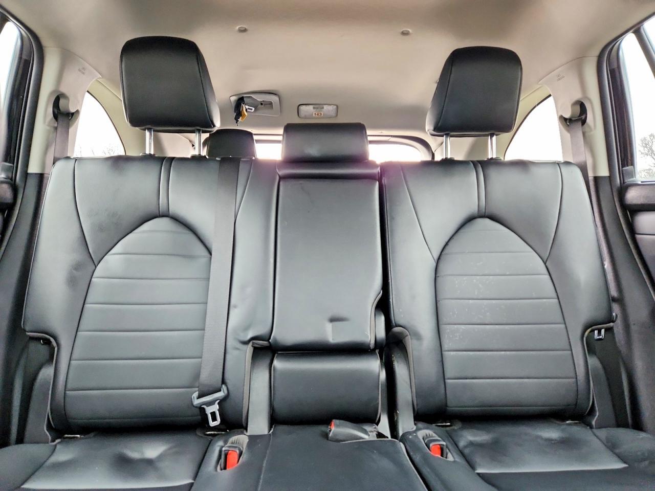 2023 Toyota Highlander L - zdjęcie 10