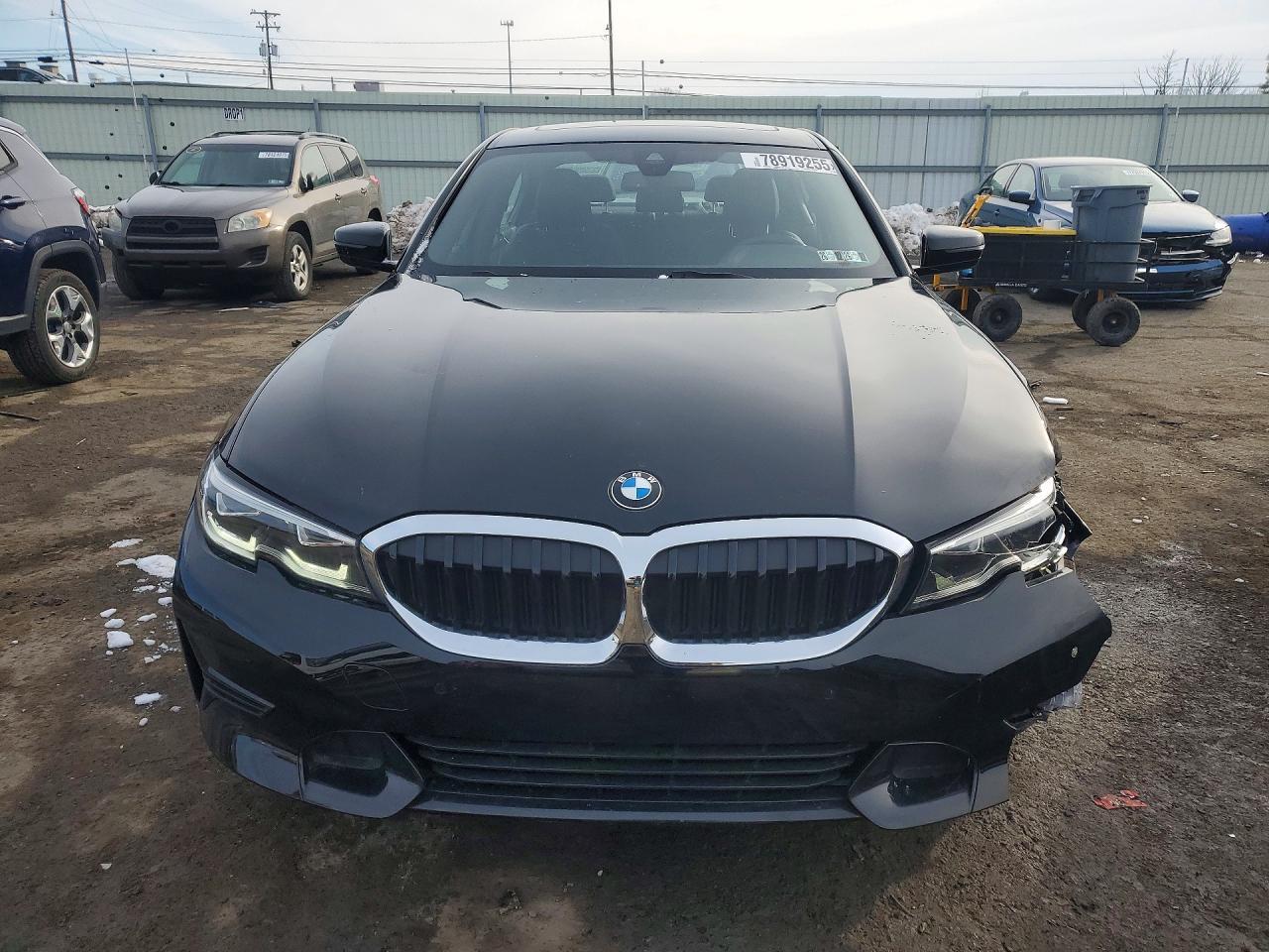 2019 BMW 330Xi - zdjęcie 5