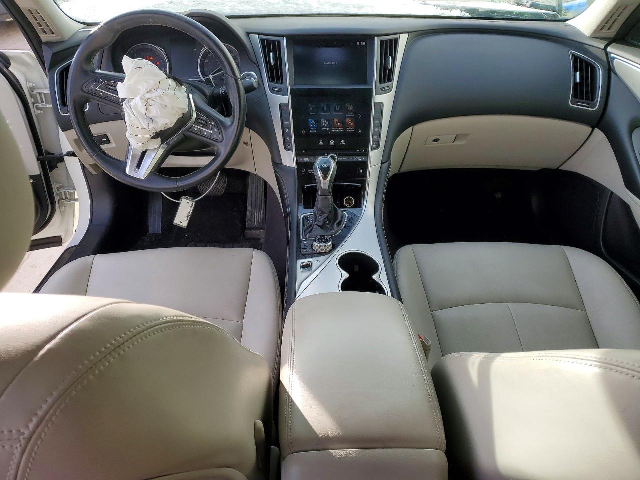 2021 Infiniti Q50 Luxe - zdjęcie 8