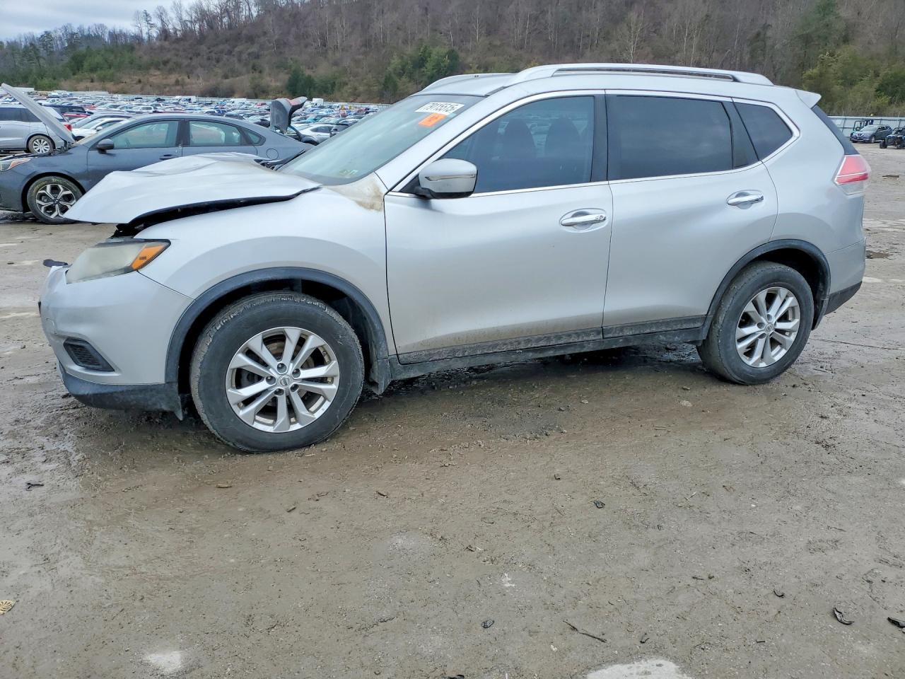 2015 Nissan Rogue Sv - zdjęcie główne