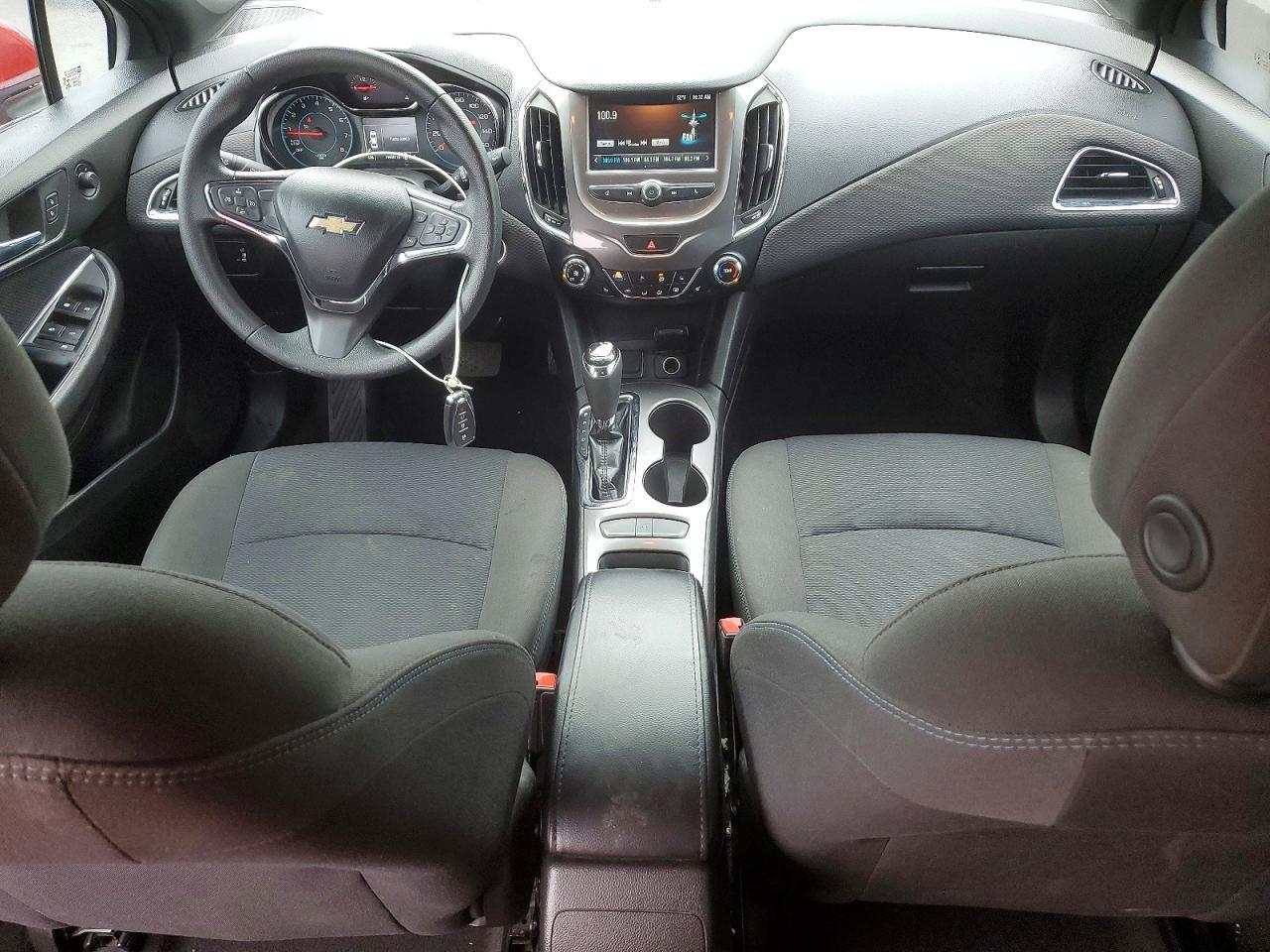 2017 Chevrolet Cruze Lt - zdjęcie 8