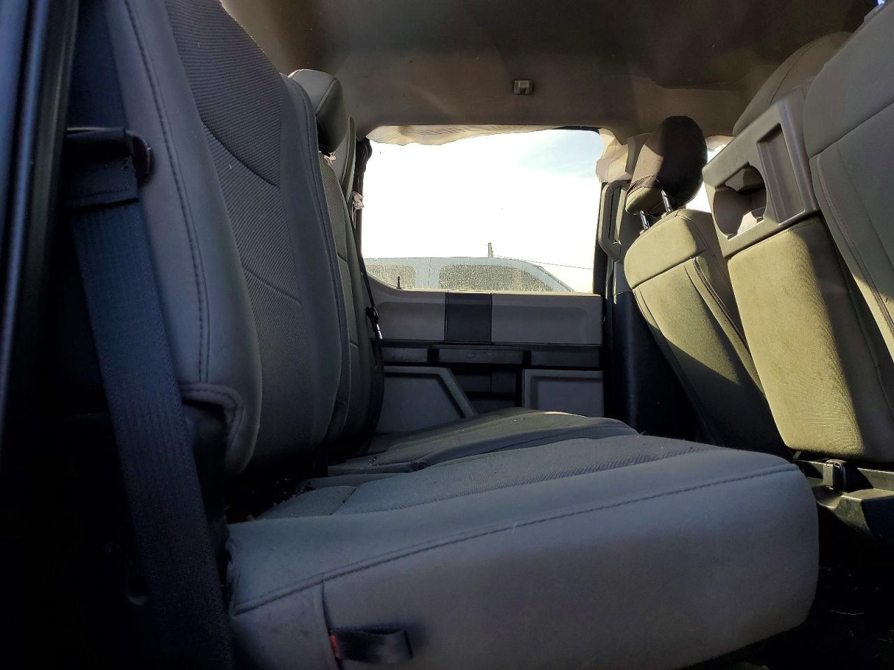 2021 Ford F250 Super Duty - zdjęcie 10