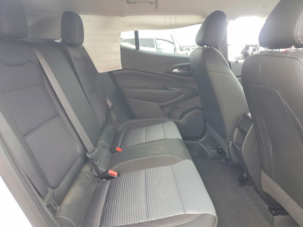 2025 Chevrolet Trax 1Lt - zdjęcie 11