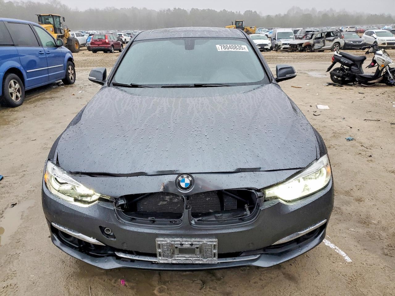 2017 BMW 330 Xi - zdjęcie 5