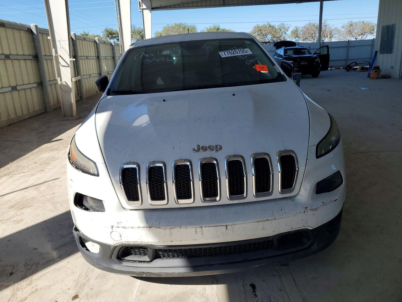 2014 Jeep Cherokee Sport - zdjęcie 5