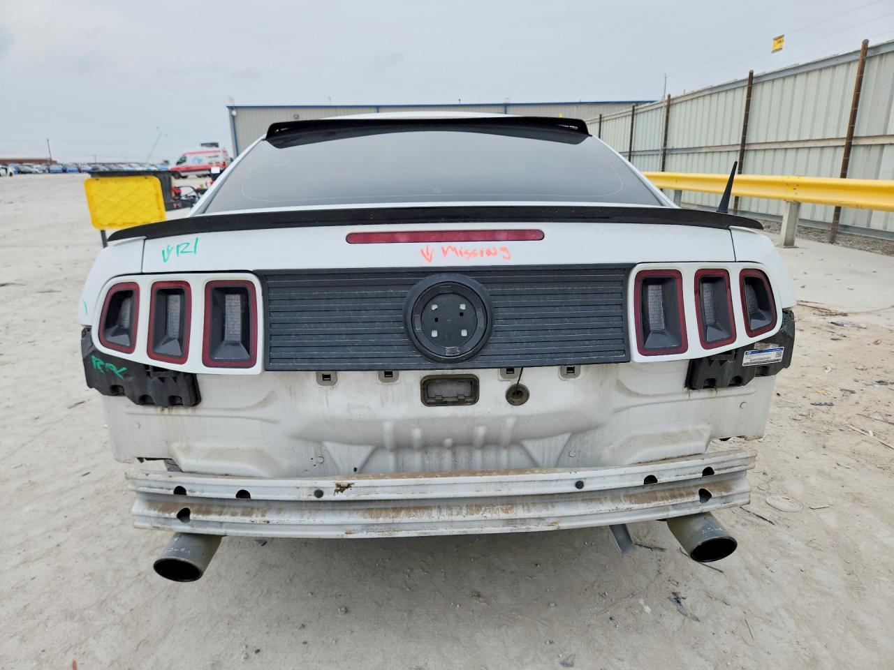 2014 Ford Mustang - zdjęcie 6