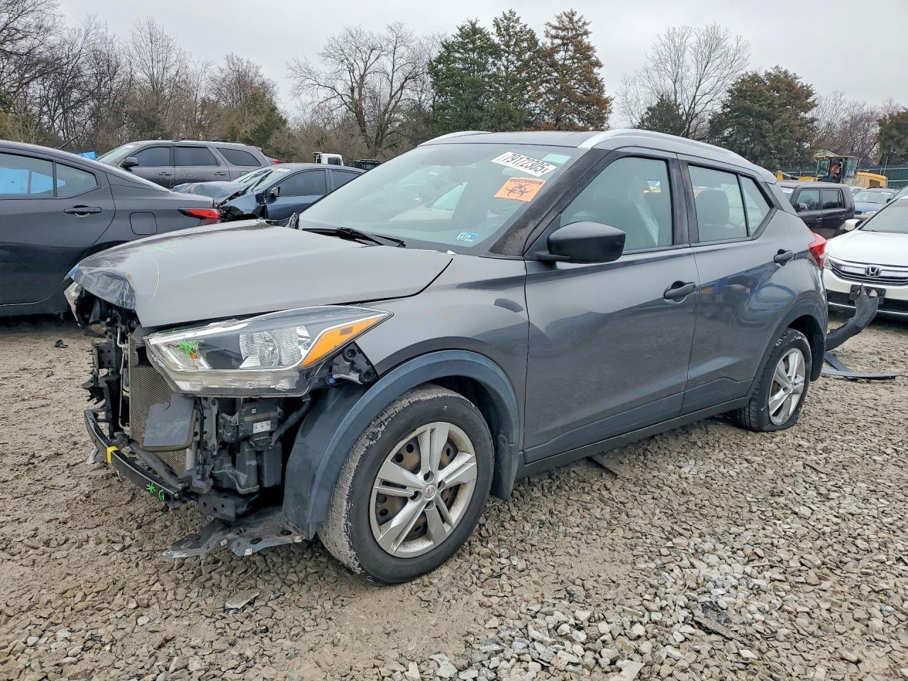 2019 Nissan Kicks S - zdjęcie główne