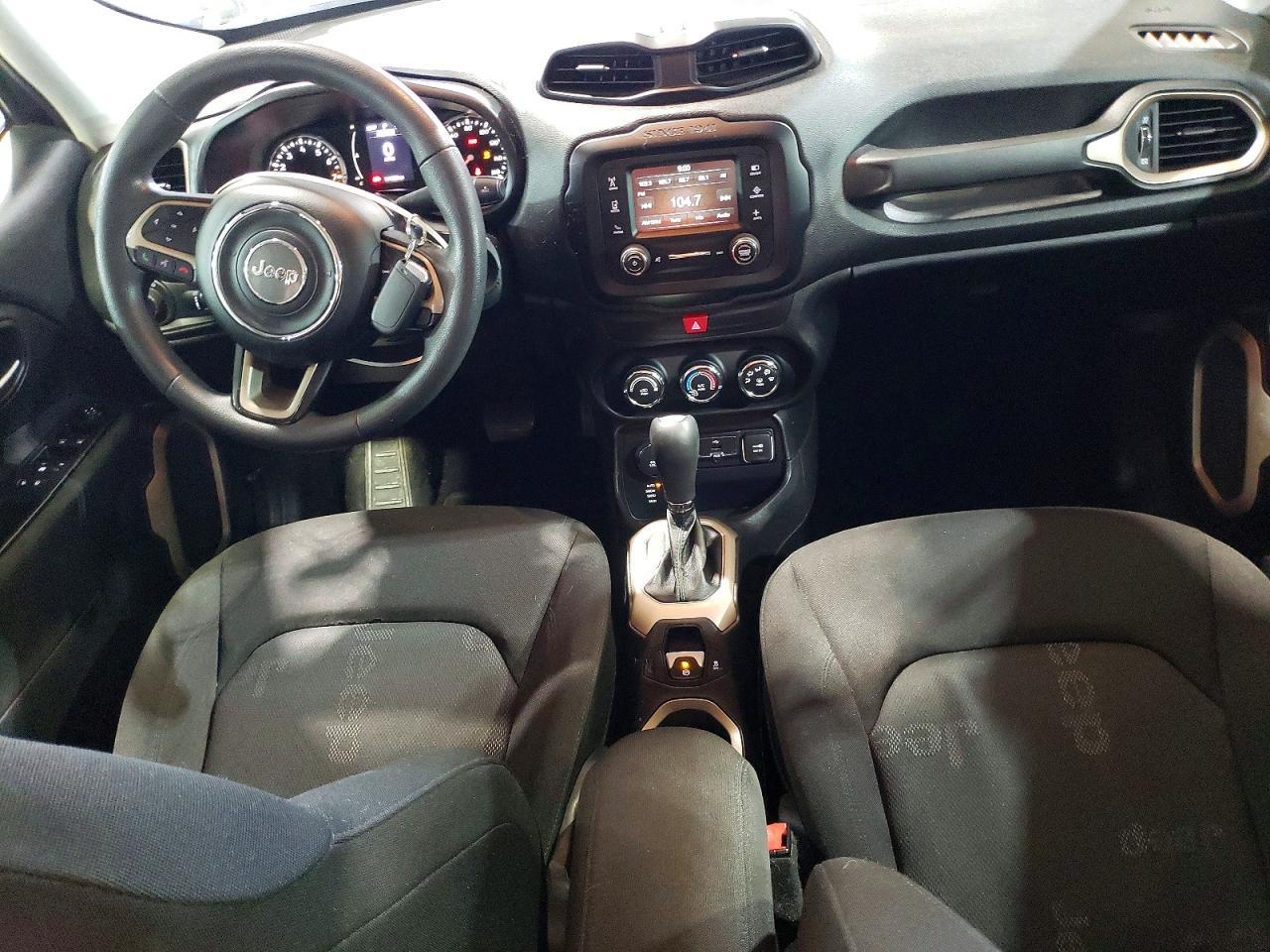 2016 Jeep Renegade Sport - zdjęcie 8