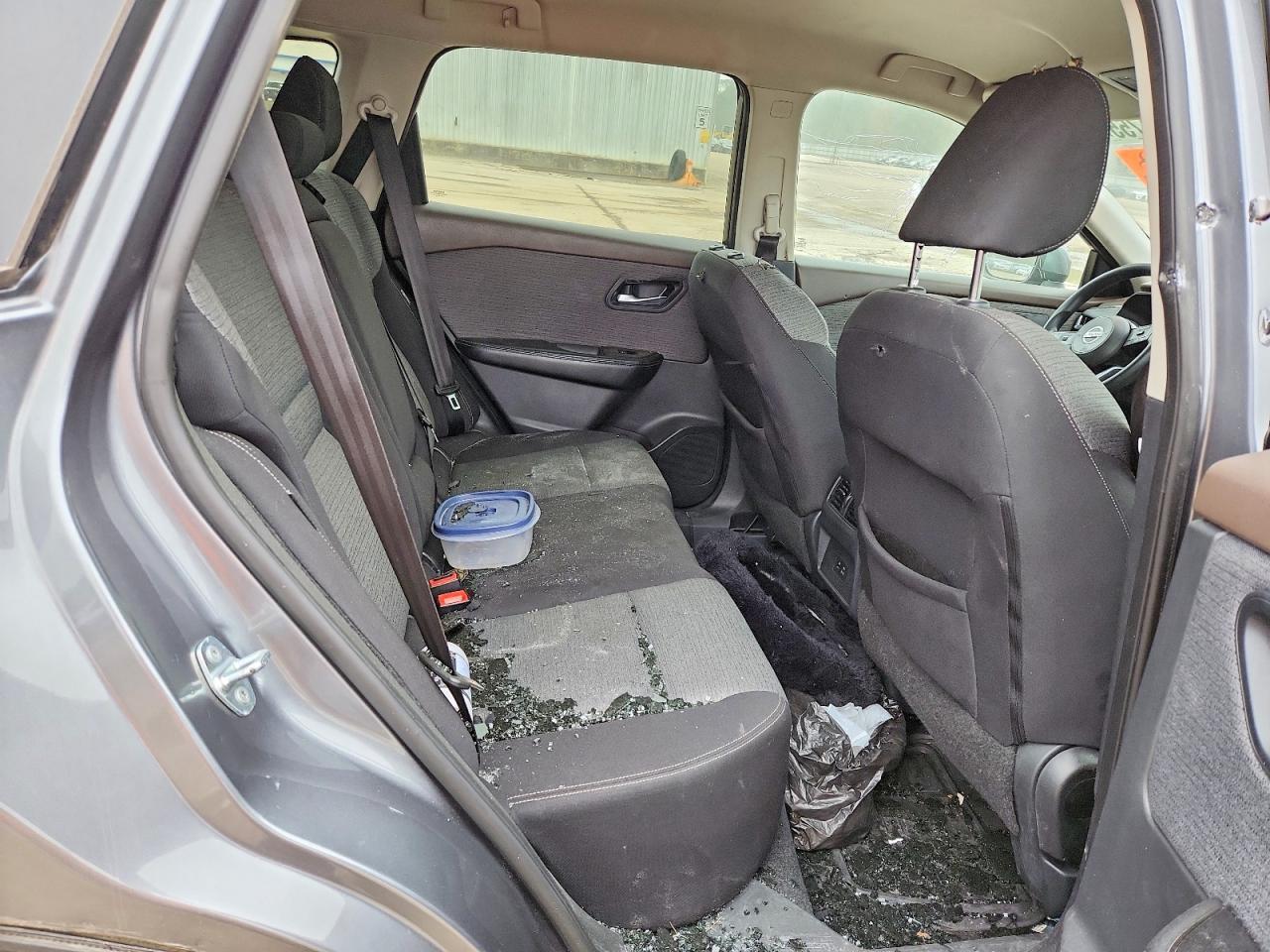 2021 Nissan Rogue Sv - zdjęcie 11