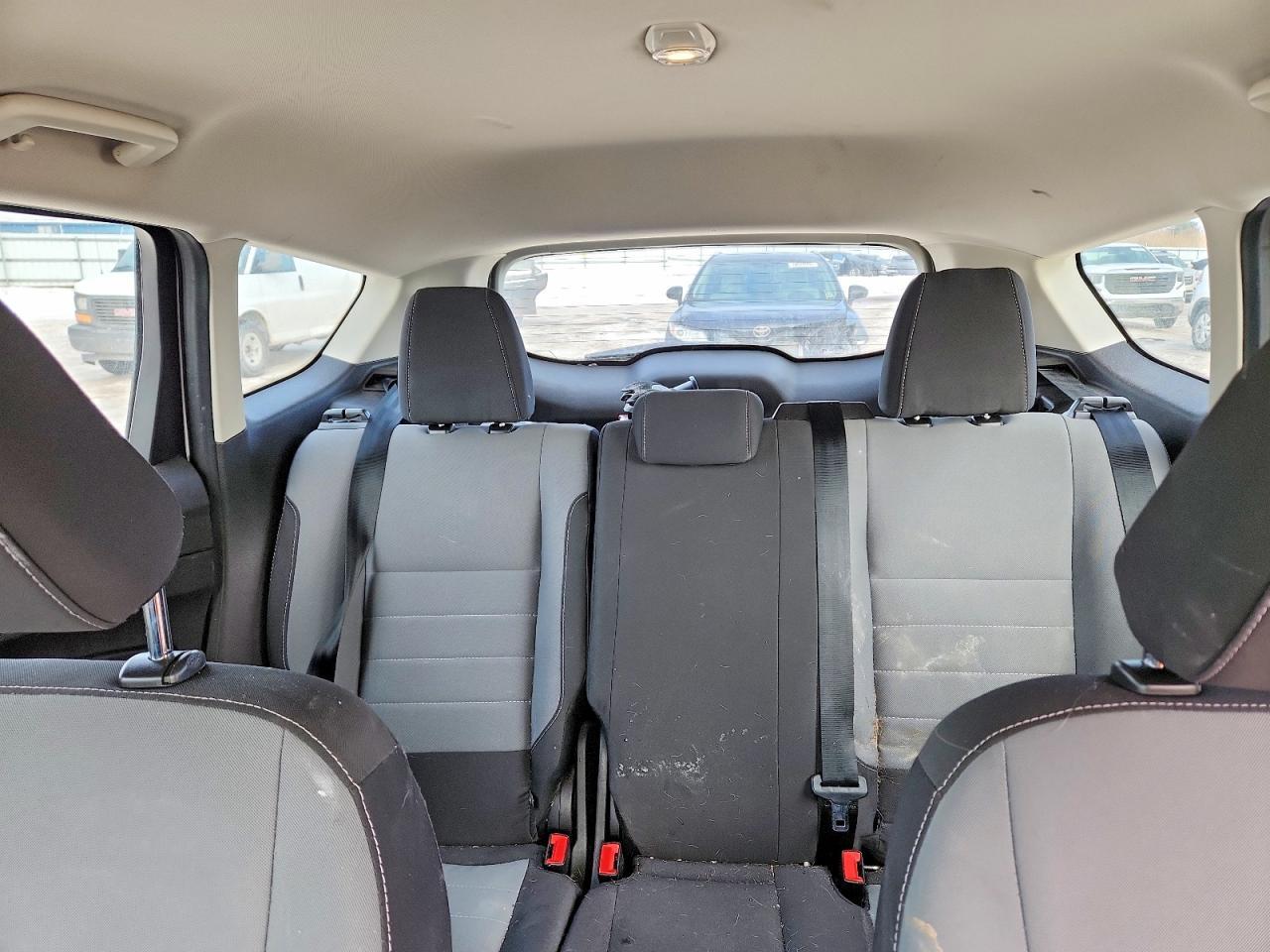 2018 Ford Escape S - zdjęcie 10