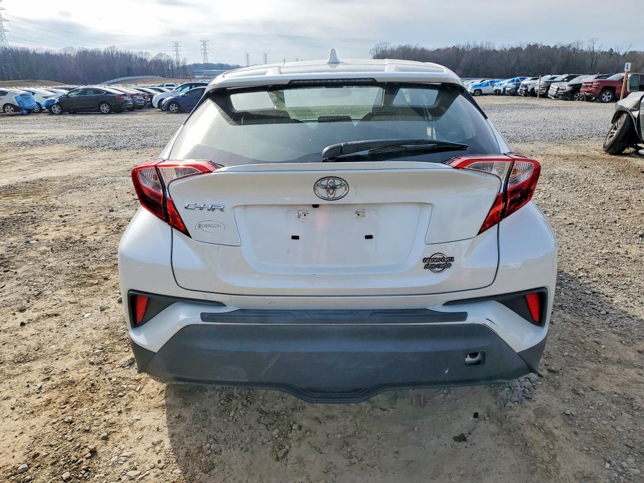 2020 Toyota C-Hr Xle - zdjęcie 6