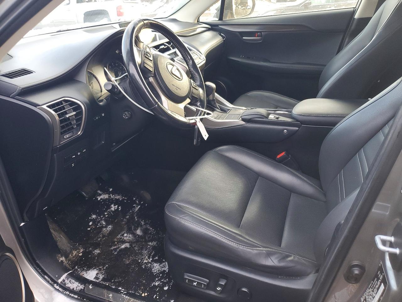 2015 Lexus Nx - zdjęcie 7