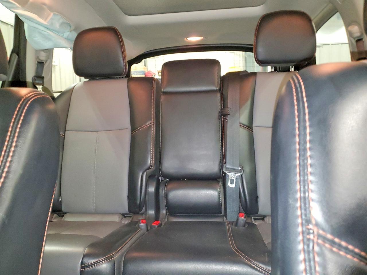 2020 Nissan Pathfinder Sl - zdjęcie 10