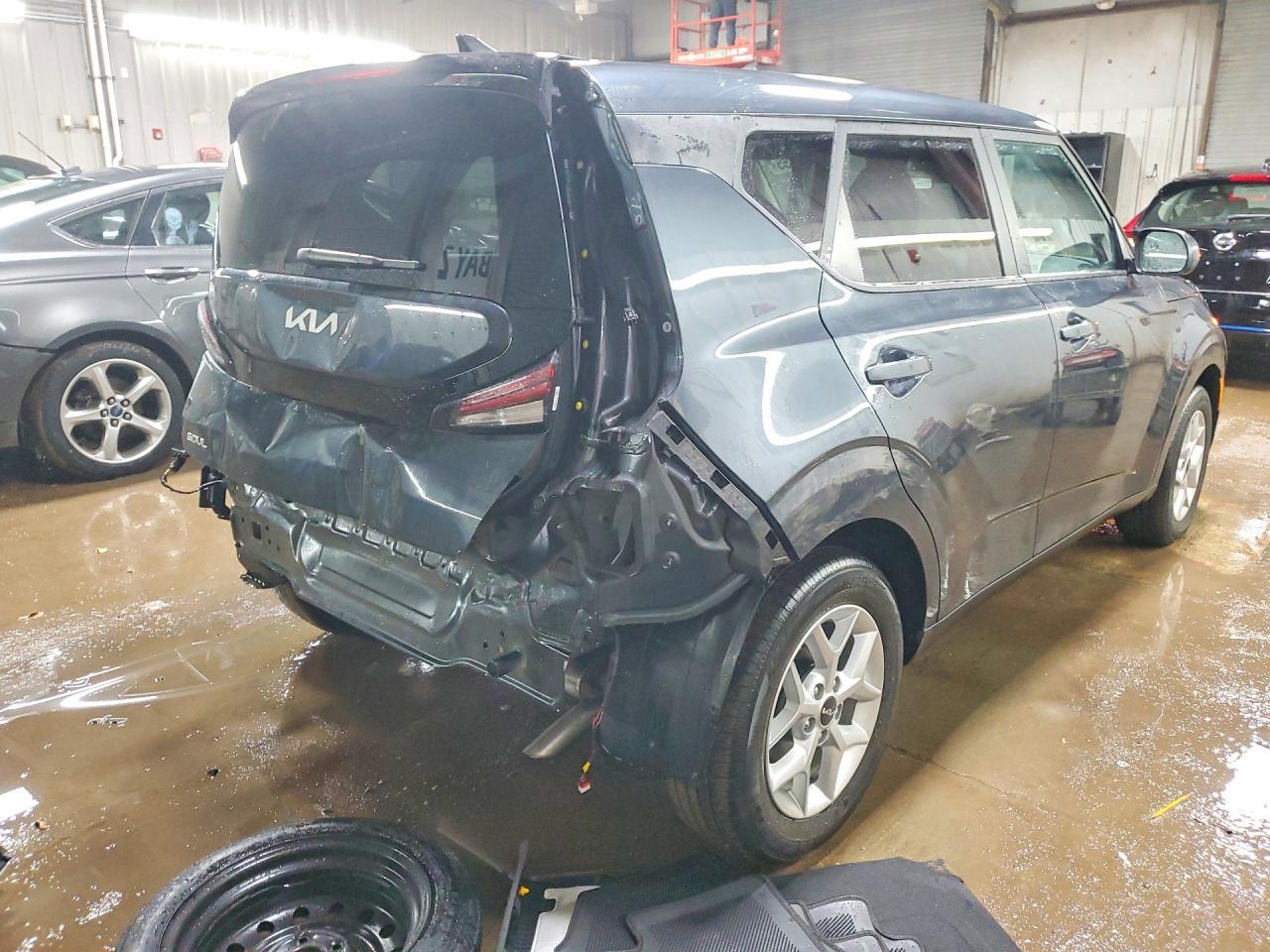 2025 Kia Soul Lx - zdjęcie 3