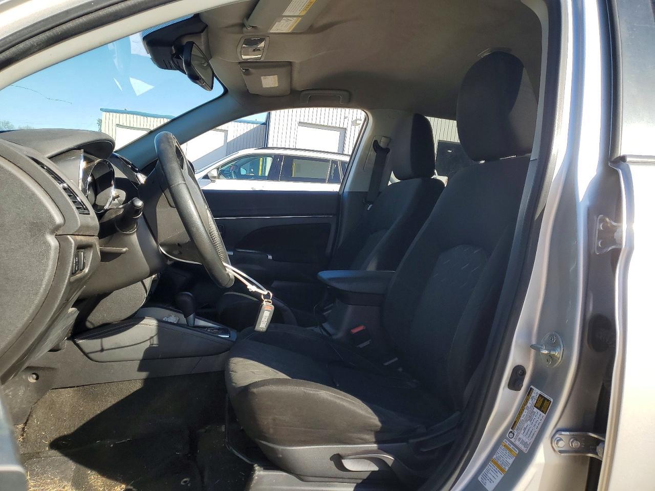 2020 Mitsubishi Outlander Sport Se - zdjęcie 7