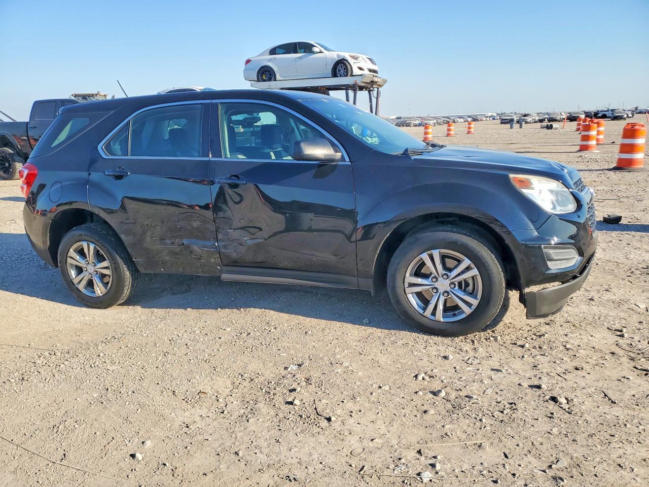 2023 Chevrolet Equinox Ls - zdjęcie 4