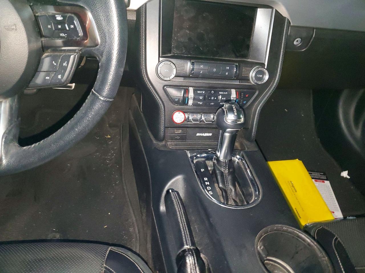 2016 Ford Mustang - zdjęcie 8