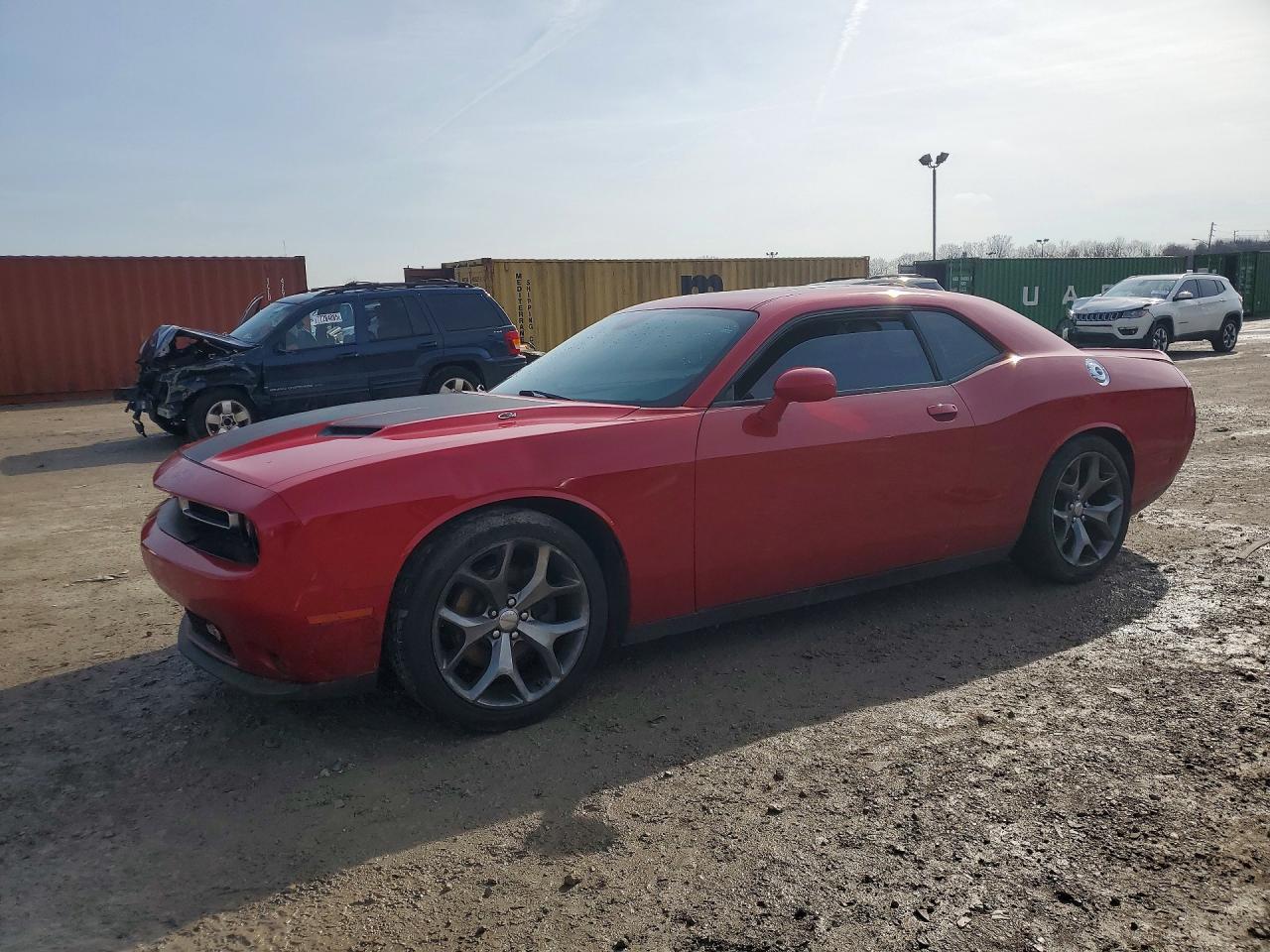2016 Dodge Challenger Sxt - zdjęcie główne