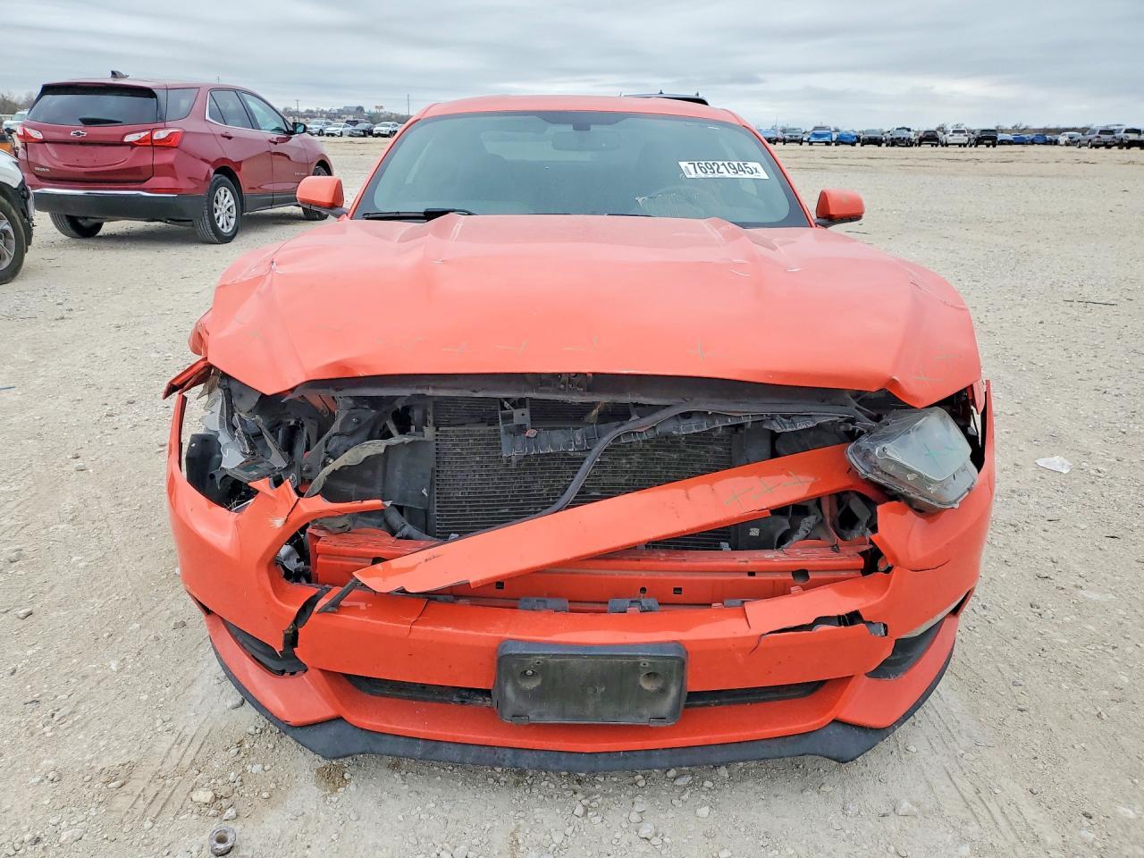 2016 Ford Mustang - zdjęcie 5