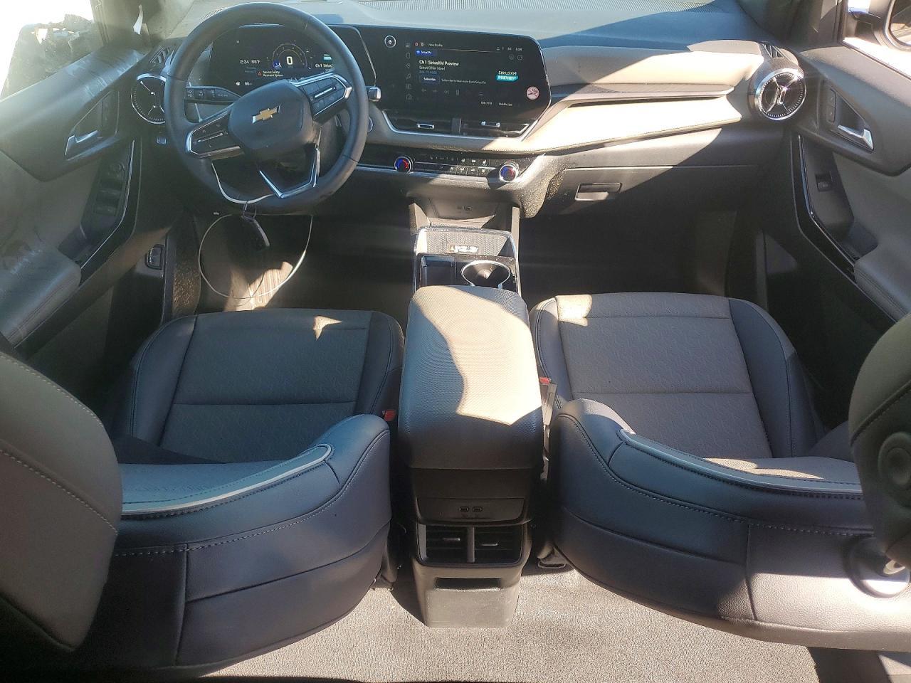 2025 Chevrolet Equinox Lt - zdjęcie 8