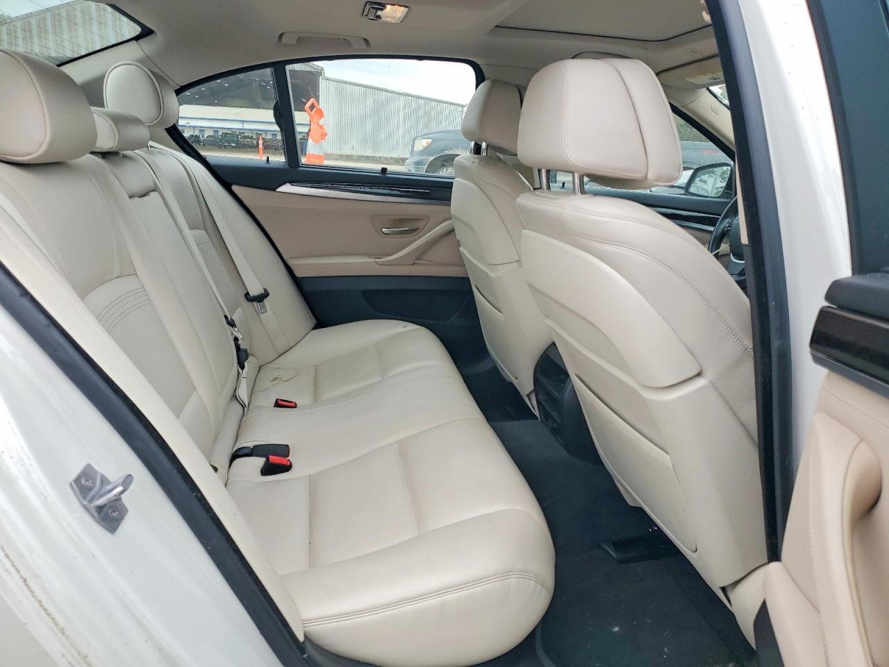 2014 BMW 535 I - zdjęcie 10