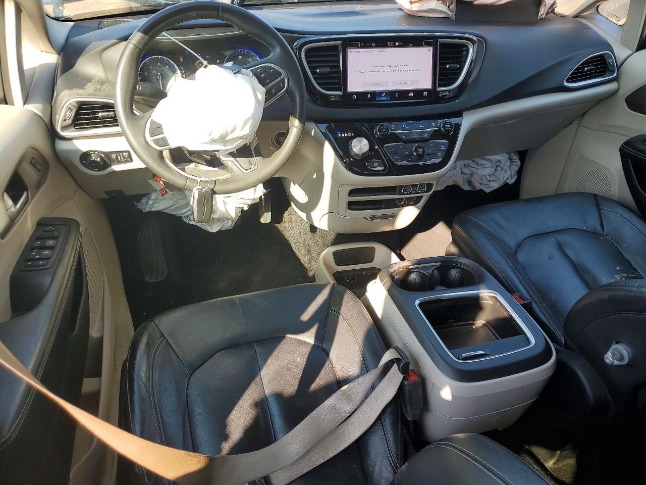 2022 Chrysler Pacifica Touring L - zdjęcie 8