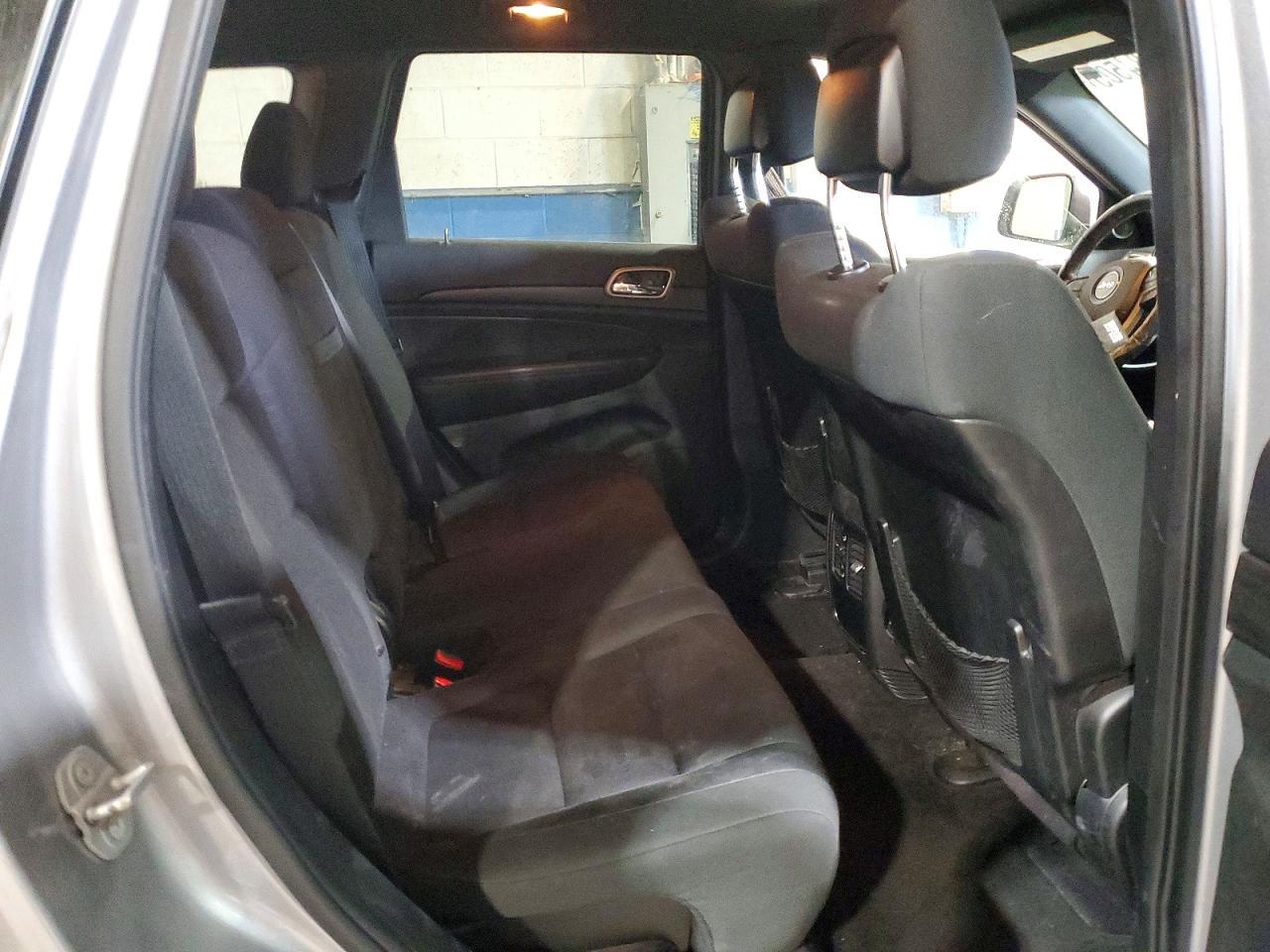 2015 Jeep Grand Cherokee Laredo - zdjęcie 11