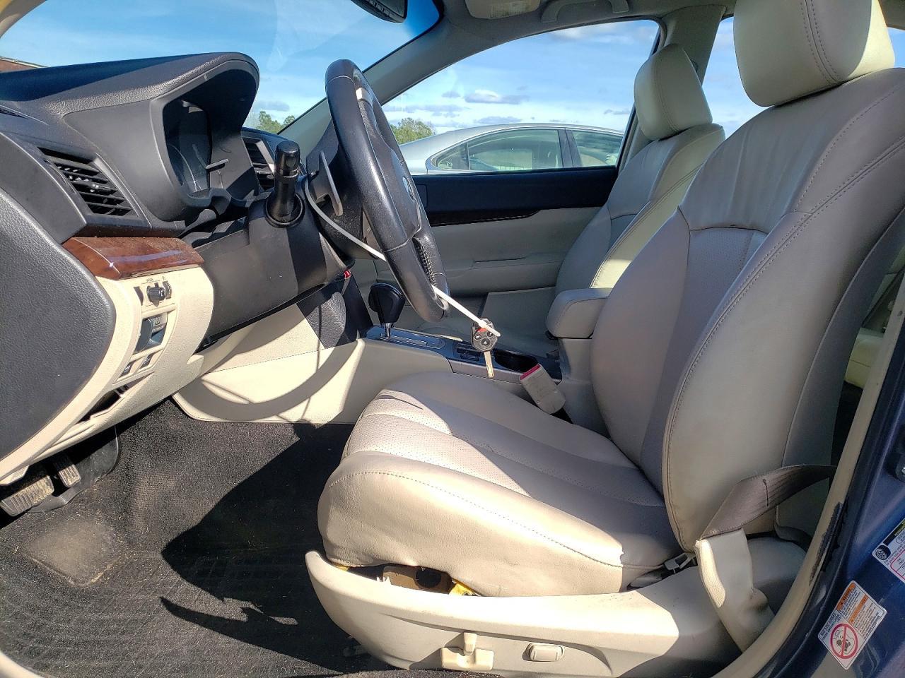2014 Subaru Legacy 2.5I Limited - zdjęcie 7