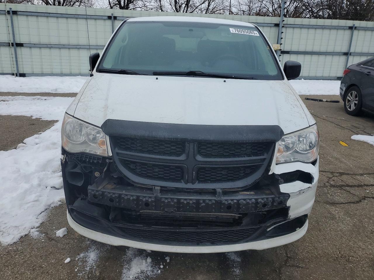 2016 Dodge Grand Caravan Se - zdjęcie 5
